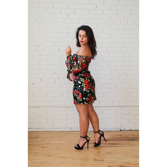 Lovers + Friends | Bliss Dress - Picture 5 of 7